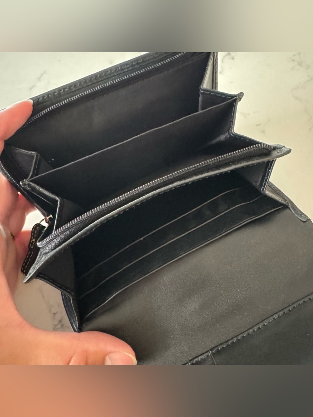 Coach SoHo Black Signature Medium Bi-Fold Wallet - Picture 5 of 7
